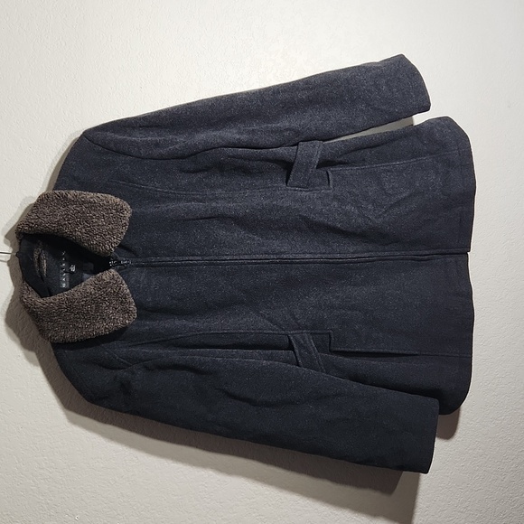 Gallery Peacoat Womens Size XL Wool Blend Dark Gray Charcoal Faux Fur Collar - Picture 1 of 10